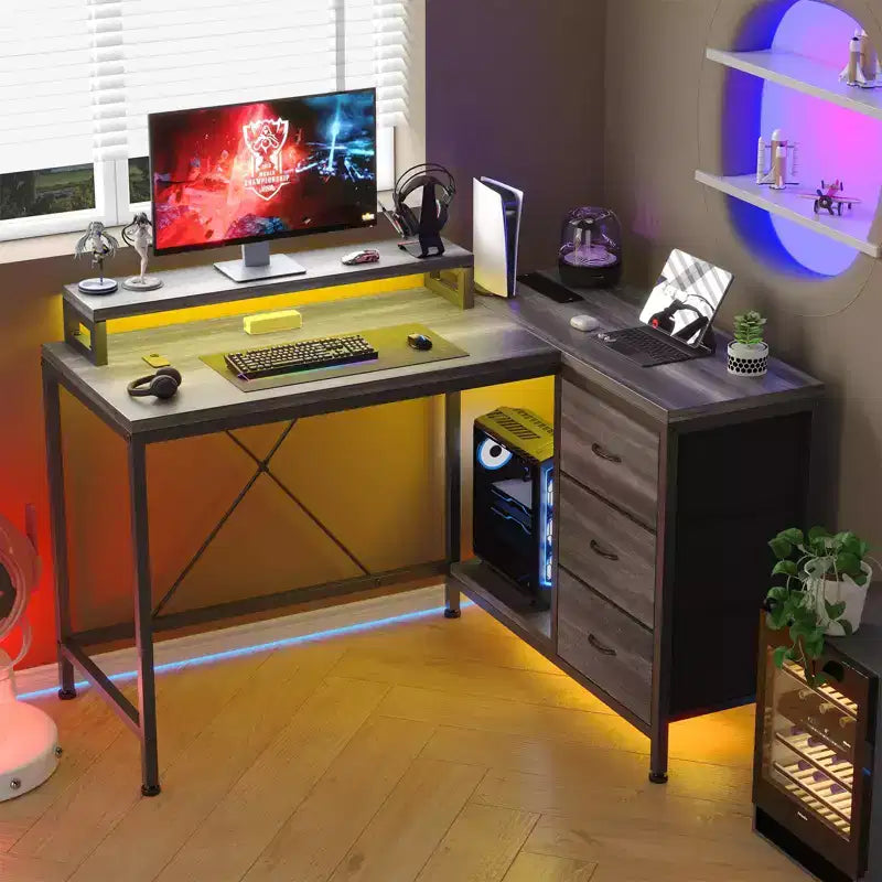 L-förmiger Gaming-Schreibtisch (47.3) Wendbarer Eckschreibtisch mit 3 Schubladen, Steckdosen und USB-Anschluss für das Home Office (1er-Pack)