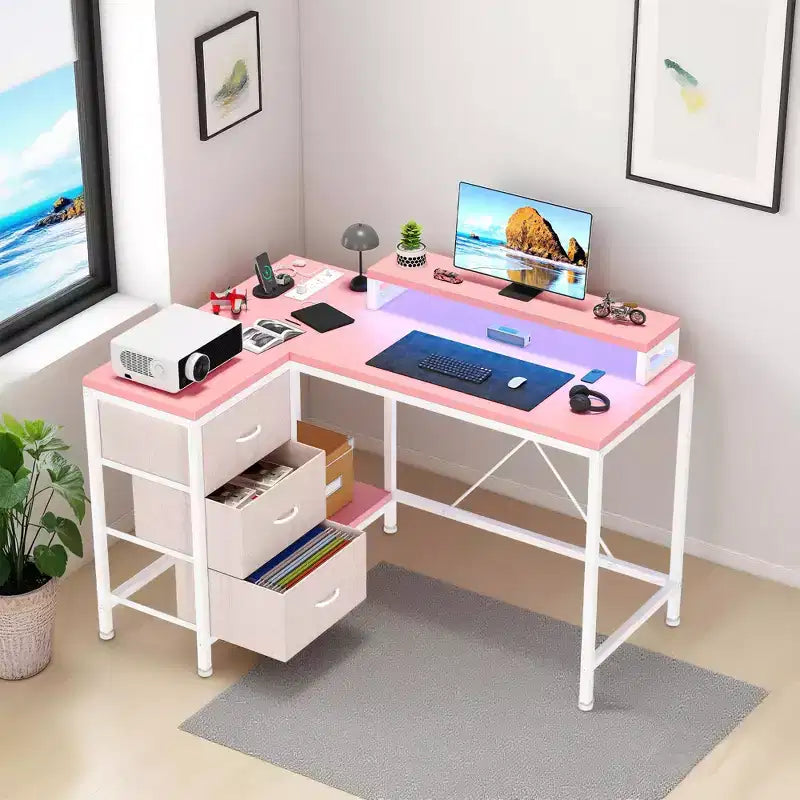 L-förmiger Gaming-Schreibtisch (47.3) Wendbarer Eckschreibtisch mit 3 Schubladen, Steckdosen und USB-Anschluss für das Home Office (1er-Pack)