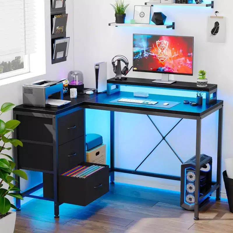 L-förmiger Gaming-Schreibtisch (47.3) Wendbarer Eckschreibtisch mit 3 Schubladen, Steckdosen und USB-Anschluss für das Home Office (1er-Pack)