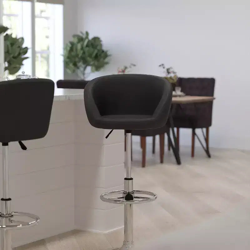 Schalensitz-Barhocker mit 360°-Drehfunktion, höhenverstellbar und Metallfußstütze